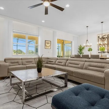 12 Bedrooms- 11,5 Bathrooms- Solterra 5406Og
